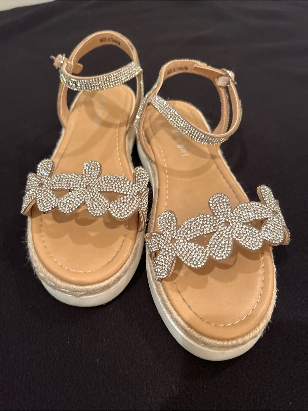 Girls Rhinestone Flower Strappy Ankle Strap Madden GirlSandals Silver/Tan, US 5